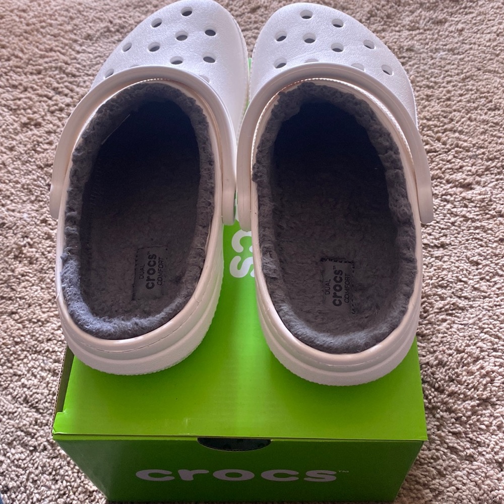 Classic Fuzzy Lined Clog White Crocs - image 2